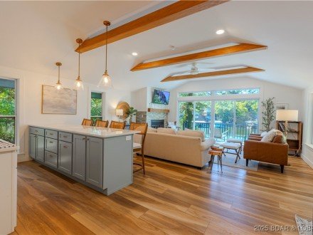 62 Tara, Lake Ozark, MO 65049