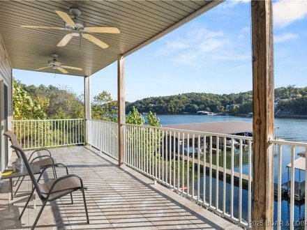 166 Oak Harbor, Camdenton, MO 65020