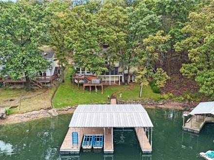 34 Old Erie, Lake Ozark, MO 65049