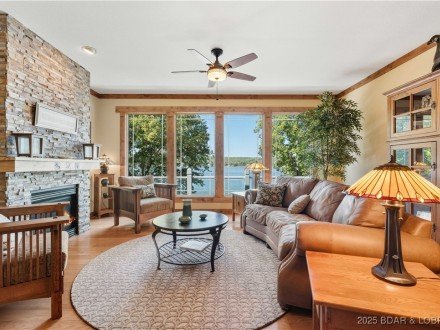 589 Storm Cove, Linn Creek, MO 65052