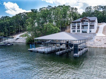 257 Beachnut, Sunrise Beach, MO 65079