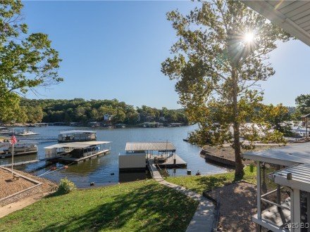 240 Porter Mill Springs, Sunrise Beach, MO 65079