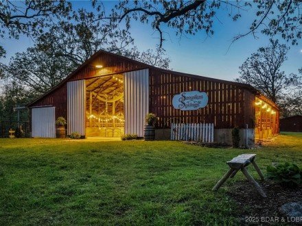 129 Vaughan, Eldon, MO 65026