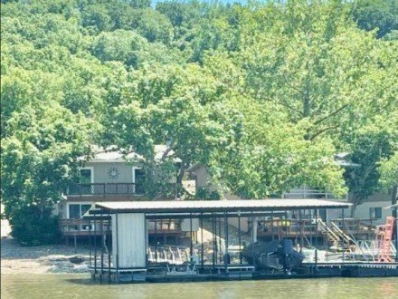 319 Aarons Point, Camdenton, MO 65020