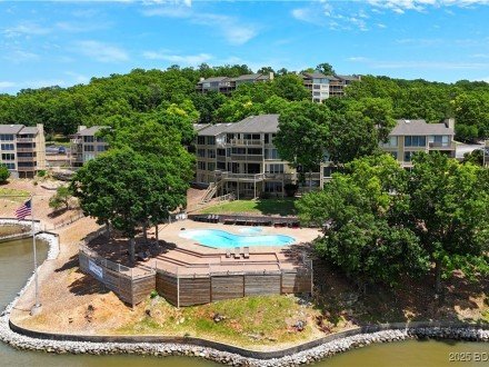 2500 Bay Point, Osage Beach, MO 65065