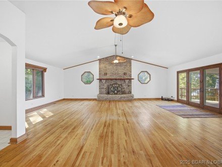 27394 Cross, Barnett, MO 65011