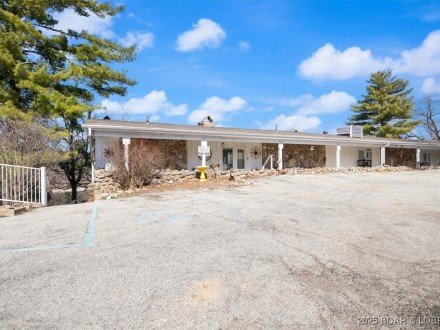 91 Wheelhouse, Lake Ozark, MO 65049