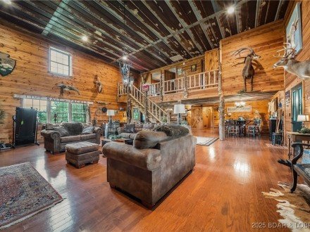 129 Vaughan, Eldon, MO 65026