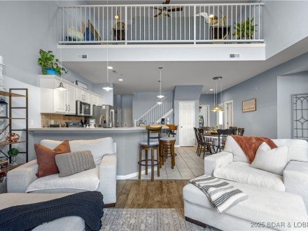 298 Cedar Heights, Camdenton, MO 65020