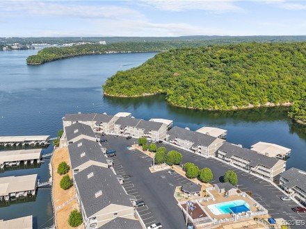 611 Lazy Days, Osage Beach, MO 65065