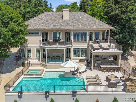 1362 Grand Cove, Sunrise Beach, MO 65079