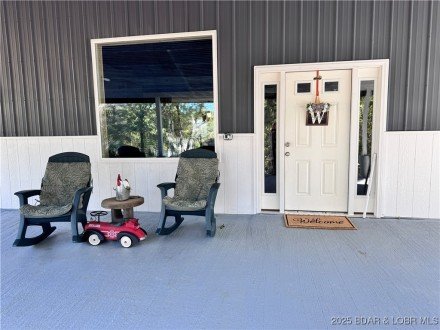 32664 Fischer Point, Gravois Mills, MO 65084