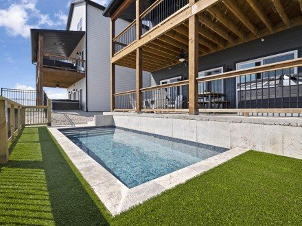 208 & 212 Chateau Mountain Hilltop, Branson, MO 65616