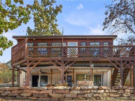 21 Ke Jo Point, Gravois Mills, MO 65037