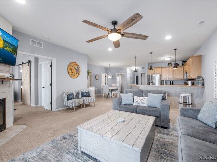 1210 Lands End, Osage Beach, MO 65065