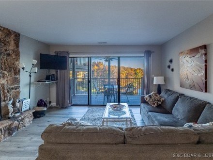 108 Robinwood, Lake Ozark, MO 65049