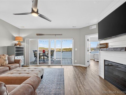 186 Sunset Palms, Camdenton, MO 65020