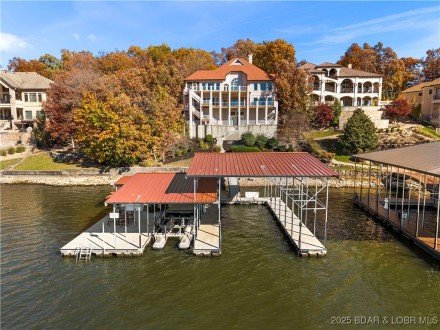 489 Forestridge, Sunrise Beach, MO 65079
