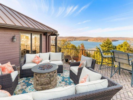 63 Osprey, Blue Eye, MO 65611