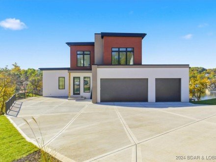 6 Forest Lake, Lake Ozark, MO 65049