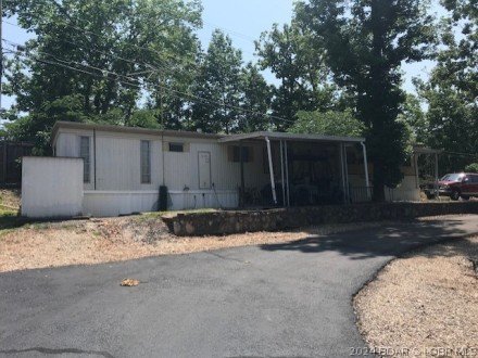 50 Betlo Park, Sunrise Beach, MO 65079