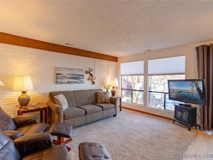 178 Lone Oak, Sunrise Beach, MO 65079