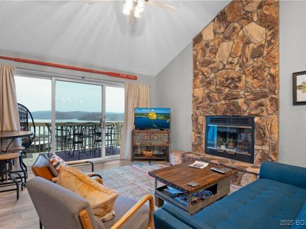 2500 Bay Point, Osage Beach, MO 65065