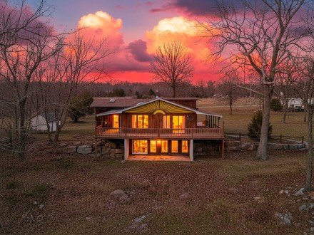 810 Missouri 215, Morrisville, MO 65710