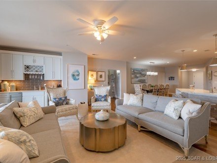 166 Captiva, Sunrise Beach, MO 65079