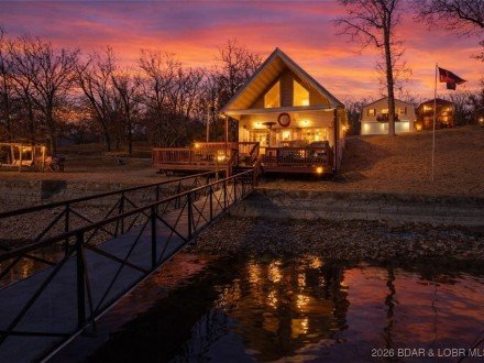 410 Nichol, Edwards, MO 65326