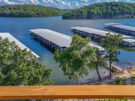 601 Park Place, Kaiser, MO 65047