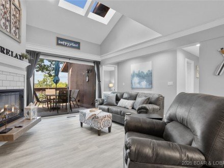 5940 Baydy Peak, Osage Beach, MO 65065