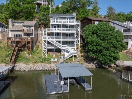 1111 Ginger, Lake Ozark, MO 65049