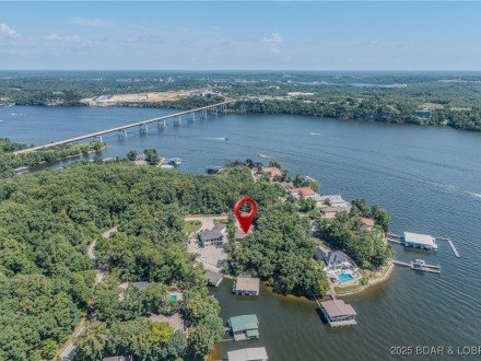 720 Via Del Lago, Sunrise Beach, MO 65079