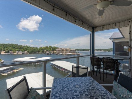 85 Monarch Cove, Lake Ozark, MO 65049