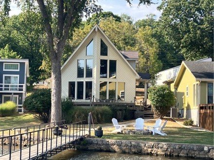 52 Paradise Valley, Gravois Mills, MO 65037