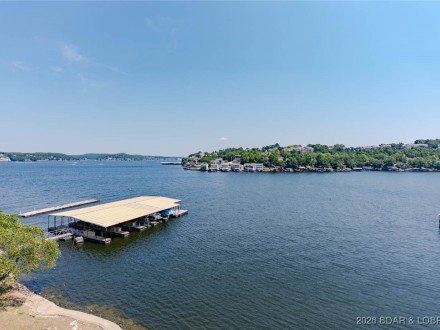 52 Cedar, Lake Ozark, MO 65049