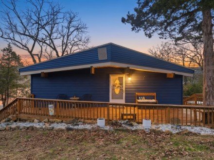 398 Mill Bridge, Lampe, MO 65681