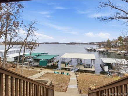 18 Elm, Lake Ozark, MO 65049