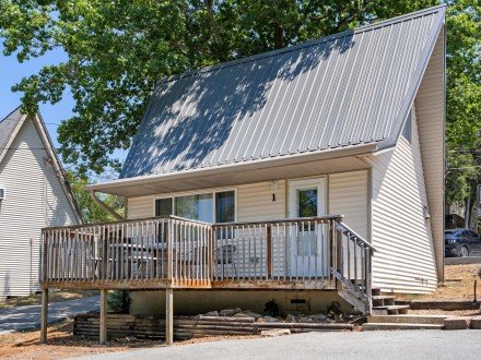 353 Deep Water, Reeds Spring, MO 65737