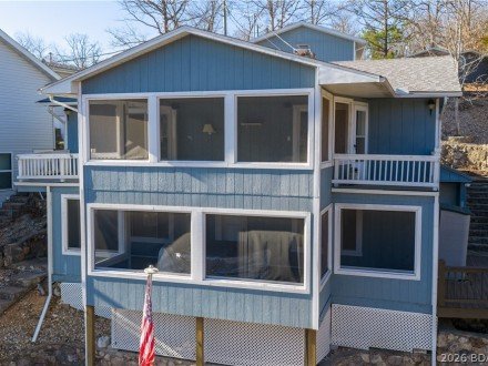 830 Shawnee View, Sunrise Beach, MO 65079