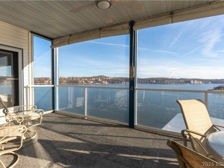 36 Monarch Cove, Lake Ozark, MO 65049