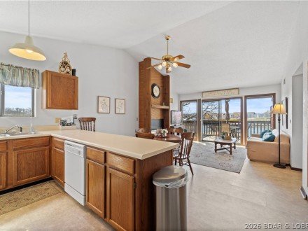 150 Southwood Shores, Four Seasons, MO 65049