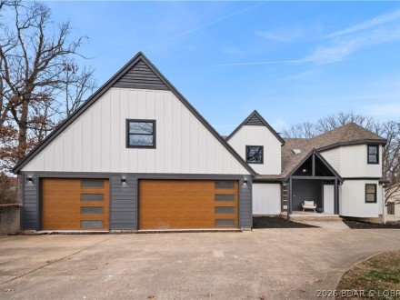 1729 Chimney, Sunrise Beach, MO 65079
