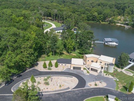149 Thornwood, Sunrise Beach, MO 65079
