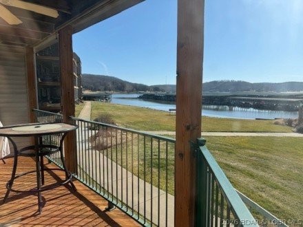 93 Cedar Glen, Camdenton, MO 65020