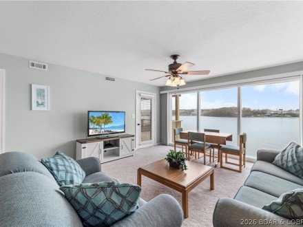 875 Parkside, Osage Beach, MO 65065