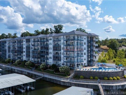 183 Upper Monarch, Lake Ozark, MO 65049