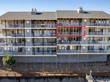 611 Lazy Days, Osage Beach, MO 65065