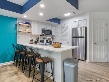 40 Lighthouse, Lake Ozark, MO 65049